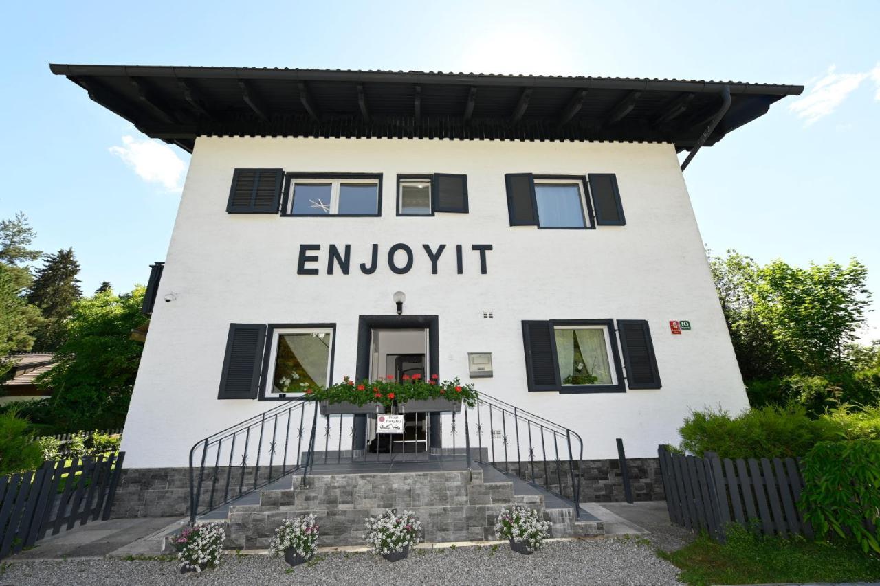 Отель Enjoyit Velden West Selpritsch Экстерьер фото