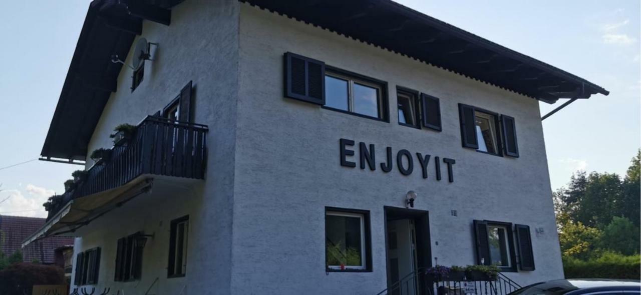 Отель Enjoyit Velden West Selpritsch Экстерьер фото